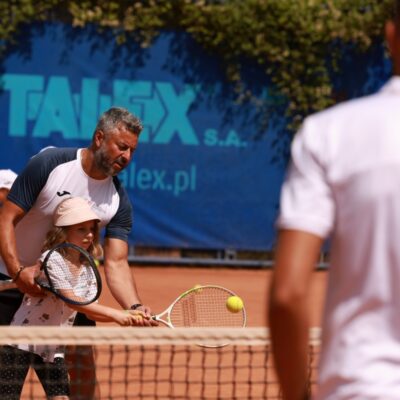 Rola rodziców, trenerów i opiekunów w budowaniu trwałej motywacji do aktywności fizycznej